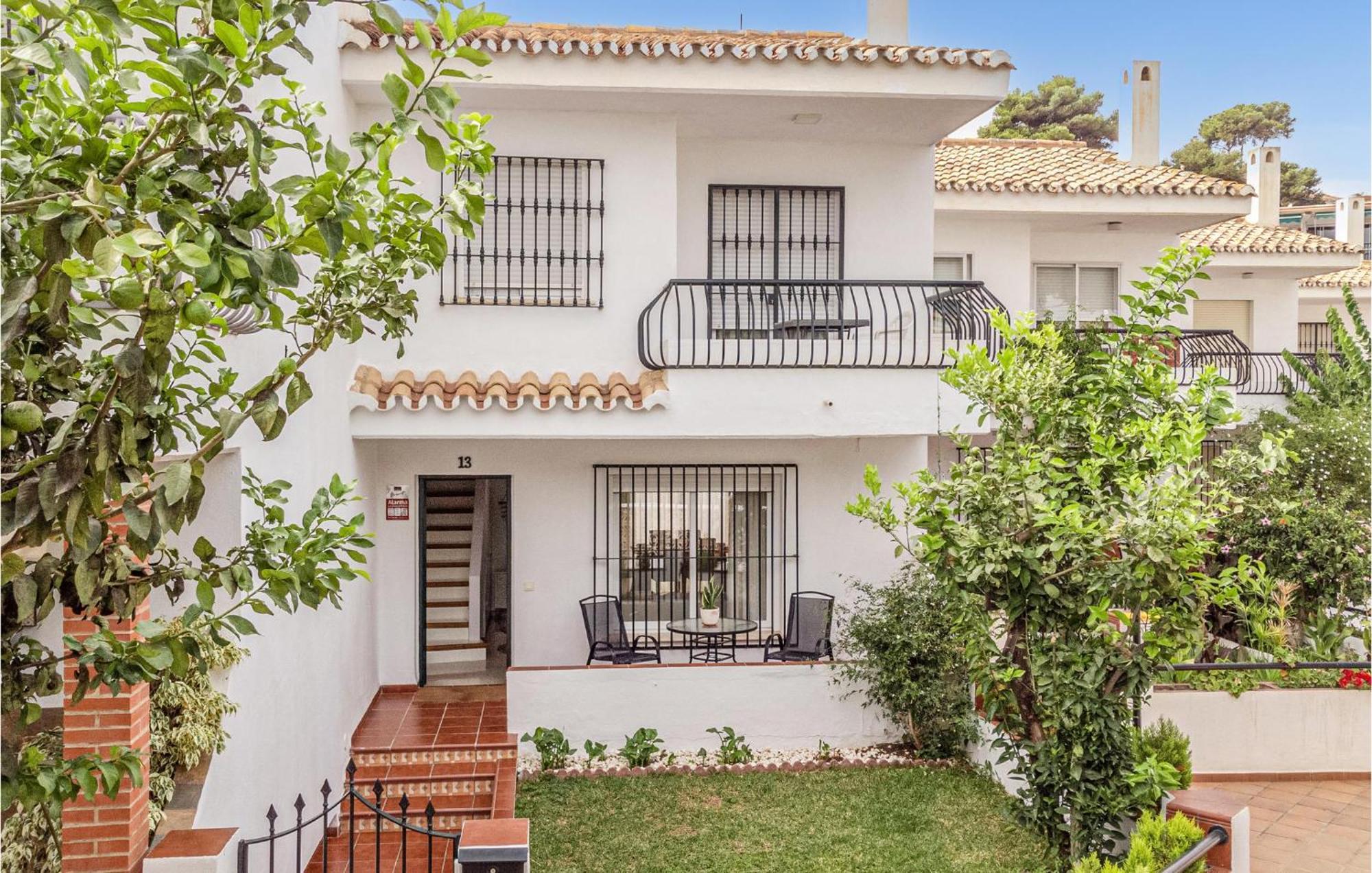 Nice Home In Velez-Malaga With Wifi Екстер'єр фото