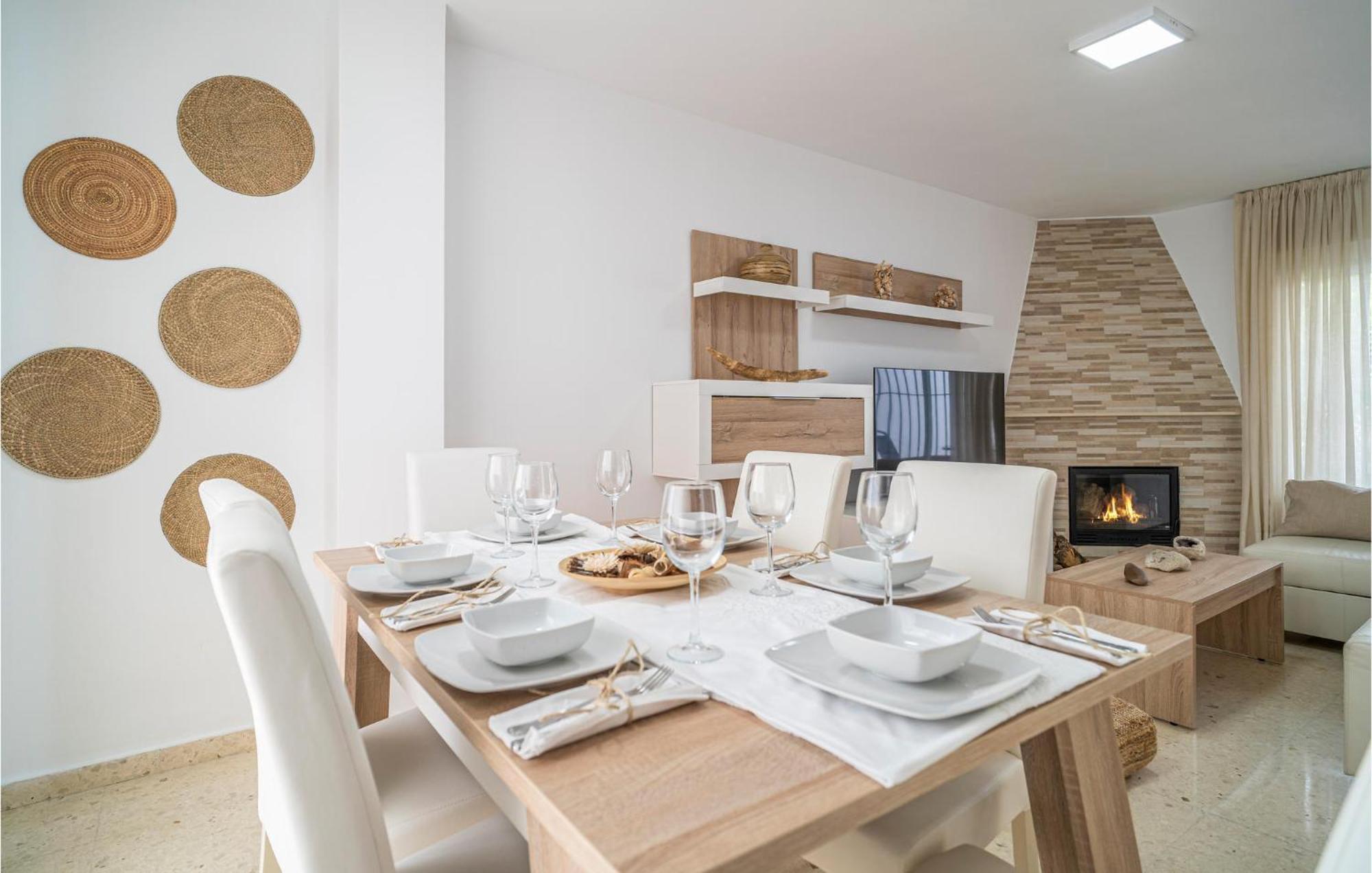 Nice Home In Velez-Malaga With Wifi Екстер'єр фото